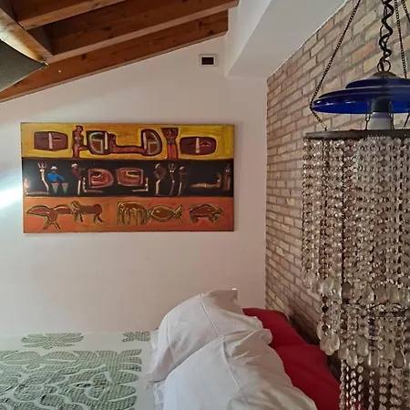 Aly Art Bed & Breakfast