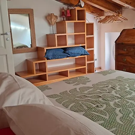 Aly Art Bed & Breakfast *
