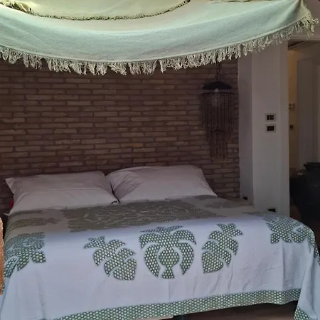 Aly Art Bed & Breakfast